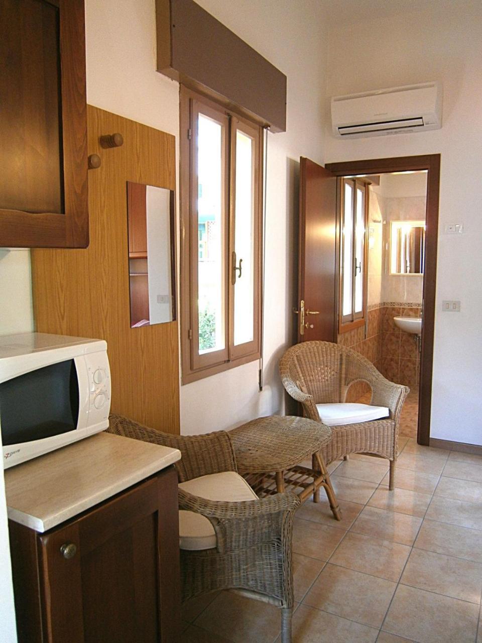 Annie Bibione Exterior foto